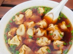 -吴家馄饨