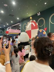 -MELAND CLUB亲子乐园·派对·餐厅(北京芳圆里ID MALL店)