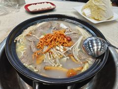 -九寨沟特色牦牛肉汤锅