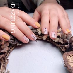 -DAZZLING BEAUTY美甲•美睫专门店