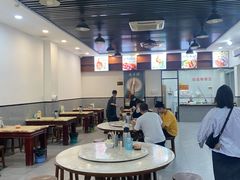 -香辉食馆(新兴路店)