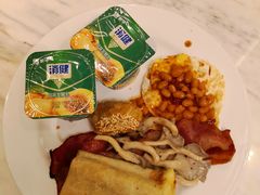 -上海滴水湖皇冠假日酒店