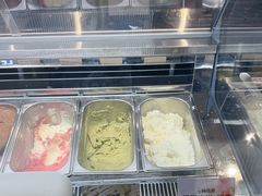-极拉图·现制冰淇淋(大卫城店)