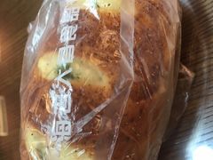 芝士乳酪面包-老大昌(淮海中路店)
