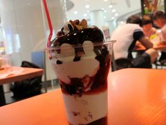 -DQ·蛋糕·冰淇淋(湖景东路店)