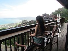 -三亚亚龙湾人间天堂鸟巢度假村