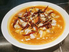 -山城外·非遗酸菜鱼(盛龙广场店)