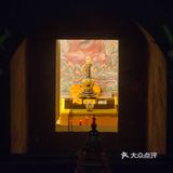 来到这里，能瞻拜到佛祖舍利，真是无上的荣幸