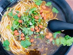 重庆臊子面-家烧面馆【南山路知名经典面食】