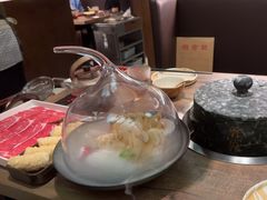 -蘑界·野生菌火锅(深业上城店)