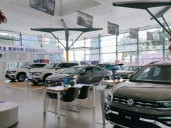-上海天泽上汽大众销售店(杨浦区店)