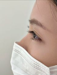 -猪猪女孩日式美睫美甲