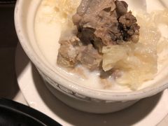 雪耳鲜奶炖鸡-裕.鹅庄