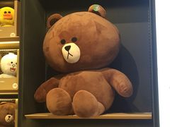 -LINE FRIENDS Garosu-gil Flagship Store