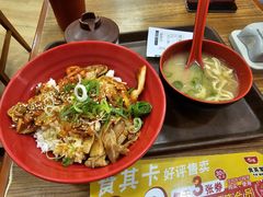 -食其家·牛丼咖喱(广元西路店)