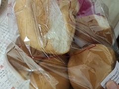 -白玉兰食品甜凤店(合生汇店)