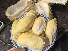 -沃尔玛(前山店)