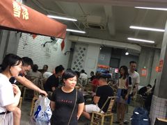 -咏勝锑锅麻辣烫(净居寺路总店)