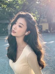 -变画·发型STUDIO