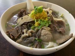 -潮镇老尾牛杂(环城西路店)