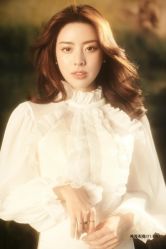 现代简约-巴黎婚纱摄影工作室