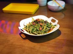 -胖哥俩肉蟹煲(万国店)