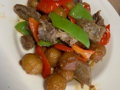 小土豆炒牛肉-关东小磨东北菜(上海长风大悦城店)