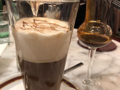 -Cafe Sacher(WIEN)