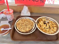 -柳州肥姨妈大骨螺蛳粉(万达中心店)