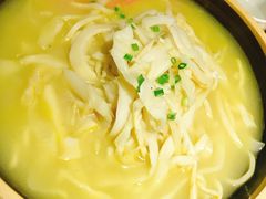 -辣猫龙虾(马泉营店)