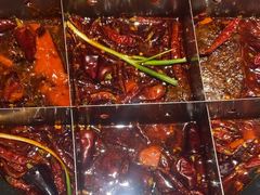 -伍师兄市井火锅(东部星悦天地店)