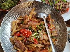 -老唐三下锅 ·张家界地标美食(溪布街店)