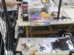 -郑在DIY·潮玩银饰绘画手作(中央大道旗舰店)