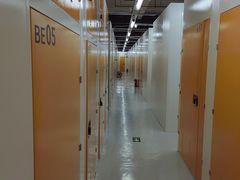 -安东易迷你仓自助寄存仓库(淞虹路店)