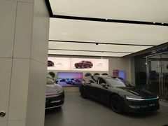 -华为智能生活馆(上海金桥国际商业广场)