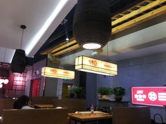 大堂-怪噜范·老贵阳街头名小吃(鸿通城店)