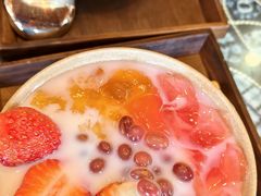 -桥香园过桥米线(国贸店)