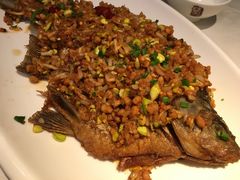 干烧武昌鱼-莲餐厅·湖北菜·藕汤是头牌(愚园路店)