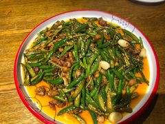 大盘肥肠鸡-易老头三样菜(南滨路总店)