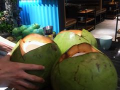 -东椰·海南椰子鸡火锅(朝阳门店)