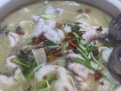 -真味酸菜鱼·炭火牛蛙