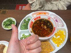 -顺溜·手工刀削面·黑金店(铜锣湾店)