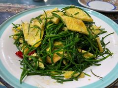 -乡村馕坑肉·烧烤·新疆菜·本地人更爱吃(阿勒泰首店)