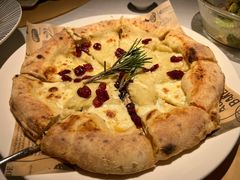 -春树下·树屋花房西餐厅(罍街AS1980店)