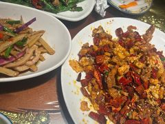 -缪氏川菜(深圳北站缤果空间店)