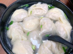 三鲜馄炖-万寿斋(山阴路店)