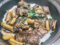 招牌黄鳝煲仔饭-红星光发煲仔饭(大石街店)