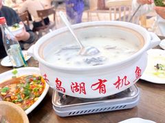-浔味·山屿湖·正宗淳牌全鱼宴老字号