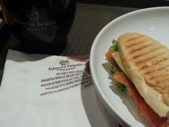 美式加三文鱼三明治-Gloria Jean's Coffees