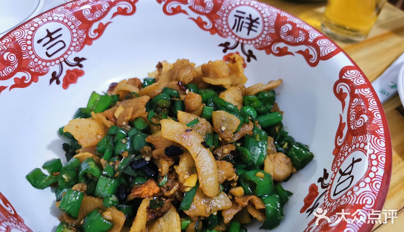 要得家菜馆，去之前一定和老板先预订